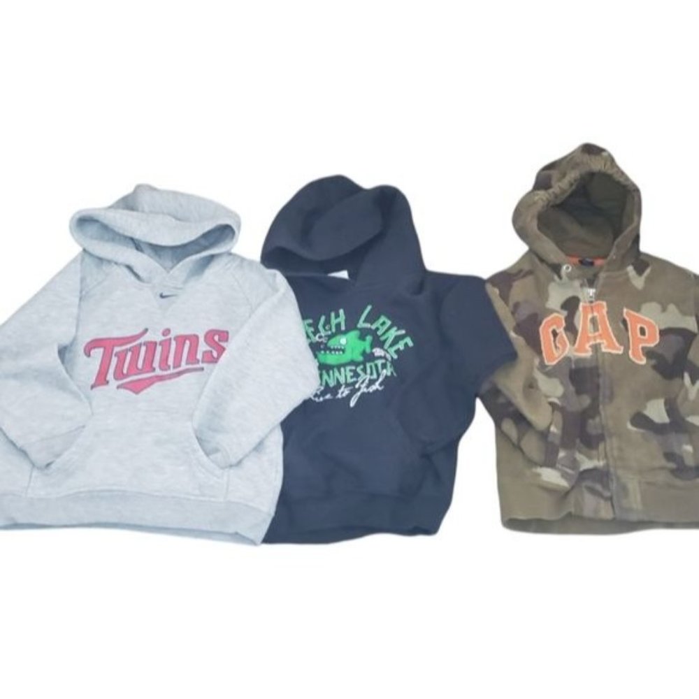 Nike Twins hoodie 2 long sleeves & 2 more hoodies